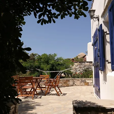 Sun Rock Apartman Sztelída